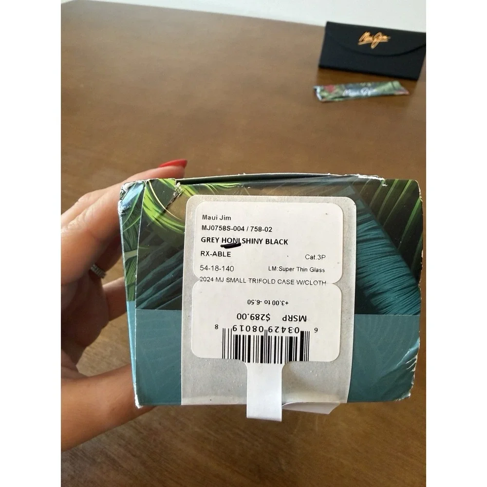 Maui Jim Honi Black Shiny Sunglasses Womens Gray Lens MJ0758S-004 / 758-02 $289